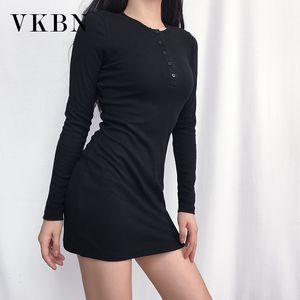 VKBN Kleider für Frauen, Mantel, solide, volle Ärmel, sexy Kleid, mehrere Farben, O-Ausschnitt, dünne Gesäßbasis, 210507