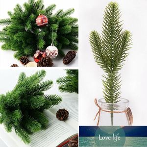 Dekoracyjne Kwiaty Wieńce 10 sztuk Sztuczny Kwiat Zielona Sosna Igła Dla Wesele Christmas Decoration DIY Craft Gift Xmas Tree Decor Fake Factory Cena Expert