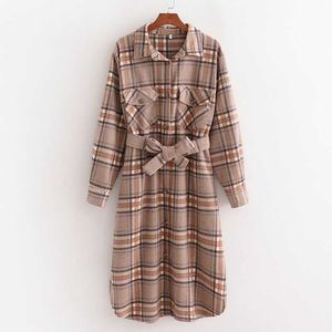 Kvinnor Plaid Woolen Trench Autumn Fashion Full Sleeve Long Coat 210602