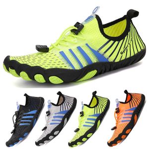 Elastic Quick Trockene Aqua Schuhe Plus Größe Nonlip Sneakers Frauen Männer Wasser Schuhe Atmungsaktive Schuhe Licht Surfen Strand Turnschuhe Y0714