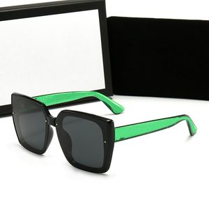 Unisex Marke Polarisierte Männer Frauen Pilot Sonnenbrille Designer UV400 Vintage Brillen Paar Stil Sonnenbrille Metallrahmen Polaroid Objektiv Reise Strand Insel Brillen