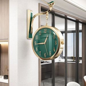 Duvar Saatleri Yaratıcı Oturma Odası Outdoord Metal Nordic Modern Tasarım Çift Taraflı Wanduhr Dekorasyon HX50NU