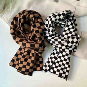 Will not reduce ~ web celebrity checkerboard scarf female winter black and white plaid han edition student