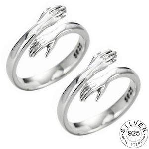 2pcs Resizable Fine Jewelry Ring Creative s925 Sterling Silver Gold Open Antique s Hands Hug Shaped Loop for Women kof 220228
