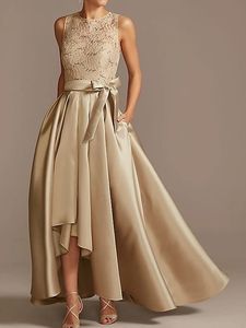 High Low Champagne Mother of the Bride Dress Bow Plus Size Elegant Vintage Top Lace Ankle Length Satin 2022 Groom Party Gown