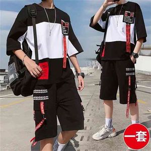 Streetwear 2 adet Set Erkekler Kısa Kollu Şort İki Parçalı Takım Elbise Erkek Yaz Öğrenci Gençlik Hip Hop Spor Stil Tüm Eşleşen 210806