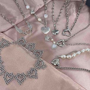 Korean Goth Metal Chain Choker Necklace For Women Sweet Heart Butterfly Pearl Neck Harajuku Jewelry New Chocker Collier Femme G1206