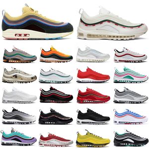 97 OG Classic Men Women Running Shoes Og Red Black Triple White S Trainers Reflecterend Game Royal Bullet Silver Aurora Air Max Sports Sneakers Zoom