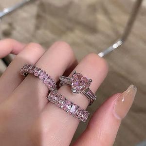 Ins Sweet Cute Wedding Rings Fashion Jewelry 925 Sterling Silver Fill Heart Shape Pink Topaz CZ Diamond Gemstones Promise Eternity Party Women Engagement Band Ring