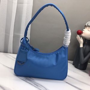 Alta Qualidade Hobo Sacos de Ombro Underarm Moda Parachute Tecido Nylon Tote Luxo Designer Lua em forma de saco do meio Senhora Crossbody Bolsa bolsa bolsa