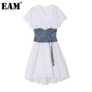 [EAM] Women White Denim Bandage Midi Elegant Dress V-Neck Short Sleeve Loose Fit Fashion Spring Summer 1DD6095 210512