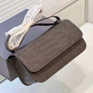 Jantar de alta qualidade feminino moda bolsa de ombro bolsa de crocodilo padrão envelope forma luz e versátil amor público luxo atacado 4 cores