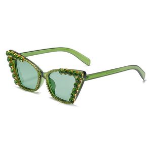 Солнцезащитные очки Зеленый Кошка Грин Женщины Bling Горный Хрусталь Для Кристалл Солнцезащитные Очки Роскошные Моды Шатены Тенденции