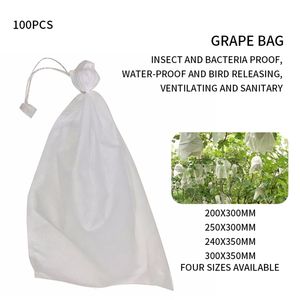 100PCs druvskyddsväskor för fruktgrönsaksdruvor Mesh-väska mot insektspåse Vattentät pestkontroll Anti-Bird Garden 210615