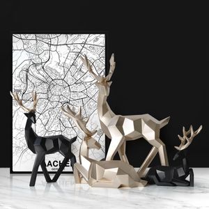 Nordic Style Creative Lucky Deer Resin Crafts Ornaments Modern Home Decorations Statue Office TV Wine Cabinet Sculpture 210414