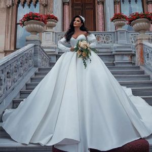 Ballkleid-Hochzeitskleider, herzförmiges Korsett, bodenlang, Prinzessin-Brautkleid, Perlen, Spitze, Perlen, nach Maß WD0008