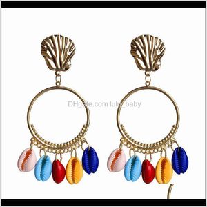 Charm Drop Delivery 2021 Ankomsten Seaside Holiday Romantic Shell Creative Scallop Vintage Metal Hoop Dingle Earrings With Charms Woman Jewelry