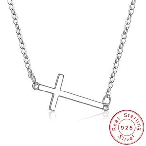 Zierliche echte 925er-Sterlingsilber-Halskette mit horizontalem seitlichem Kreuz, schlichtes Kruzifix, halslos, von Prominenten inspirierter Schmuck SN011