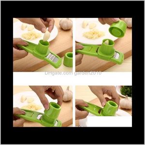 Fruktgrönsaksverktyg Candy Color Multi Function Ginger Vitlökslipning Grater Planer Slicer Cutter Cooking Tool Utensils Kitchen AC M0594