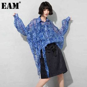 [EAM]女性ビッグサイズパターン印刷不規則な半透明のブラウスラペル長袖ルースシャツファッション夏1DD6720 21512