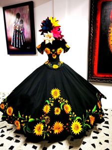 Magival Słoneczniki Haft 2022 Mexican Quinceanera Prom Dresses Charro Off Ramię Satynowa Suknia Balowa Słodka 16 Sukienka Vestidos 15 Anos