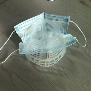 Supporto per maschera per bocca 3D Supporto in silicone Valvola traspirante Assistenza Aiuto Cuscino interno Staffa Accessorio per utensili T2i51375