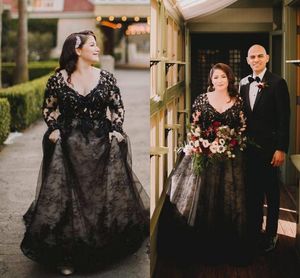 Black Gothic Wedding Dresses with Long Sleeve 2022 Full Lace Retro Plus Size Sweep Train Bohemian Country Bridal Dress Robes