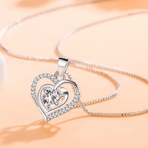 Original solid 925 Silver Chain Choker Halsband Luxury Crystal CZ Love Heart Pendant Halsband Kvinnor Party Jewelry Gift214R