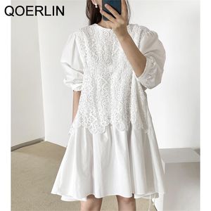 Qoelrinの女性レースのドレス中空アウト編みのステッチ偽の2ピースホワイト夏の緩いカジュアルフィット女性vestidos Mujer 210601