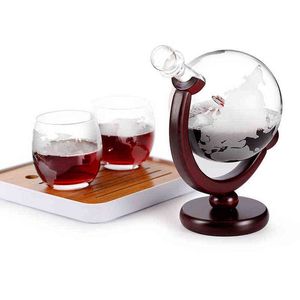 Whisky Decanter Globe Wine Glass Set Segelbåtskalle Inside Crystal Whisky Carafe Med Fine Wood Stand Liquor Debanter för Vodka Y1120