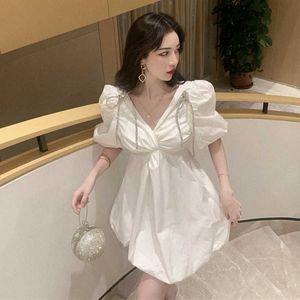 Fee Prinzessin Puff Sleeve Ballkleider Mini Vintage Weiß V-ausschnitt Kurzarm Diamant Kleid Frauen Party Vestido Feminino 210610