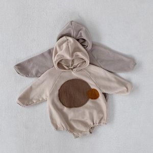 Menino crianças cute capacete de mesa de manga comprida menina bodysuit outono roupas de bebê 210413