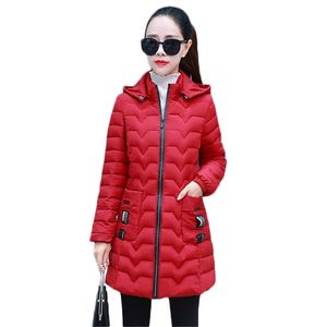Zimowy płaszcz Kobiety Red L-6XL Plus Rozmiar Z Kapturem Lekki Cienkie Bawełniane Kurtki 20 Jesień Koreański Moda Slim List Parka LR859 210531