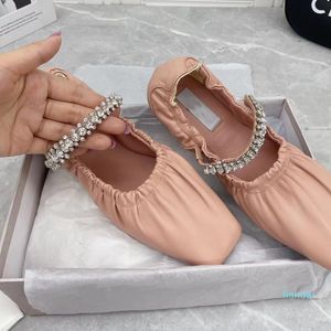 Diamond Chain Flats for Women Casual Shoes Ballet Shoe Slip On Soft Leather Designer Round Toe Chic Loafers Female Runway New Fashion Luxury