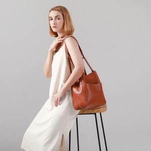 Bolsas de noite berço de alça longa, forma de balde, saco de bolsa cinza 100% de couro genuíno Handbag White costurando ombro feminino