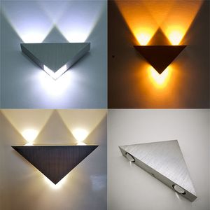 Lâmpadas de parede de alumínio LED triângulo forma de iluminação interior 3w quarto moderno ao lado da luz para casa decoração corredor corredor banheiro quarto de hóspedes varanda lâmpada