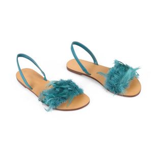 Sandaler Roman Plush Flats 2021Summer Päls tofflor Fairy Style Flat Shoes Korean Casual Beach Flip Flops Elegant Slides Sandalias