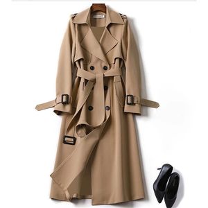 Kvinnors långa trench coats lapel dubbelbröst smal windbreaker koreanska eleganta bälte solida kappa damer outwear hösten 210812