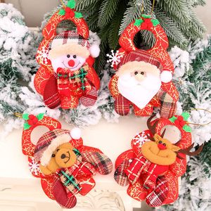 Små dockor dörrhängare julgran vägg hängsmycke dekorationer snögubbar älg björn söt docka xmas ornament