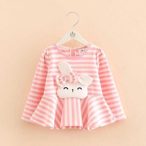 Barn Toppar Mode Vår Höst Långärmad O-Neck Cute Rabbit Bow Striped Patchwork Baby Tees Little Child Girls T Shirts 210529