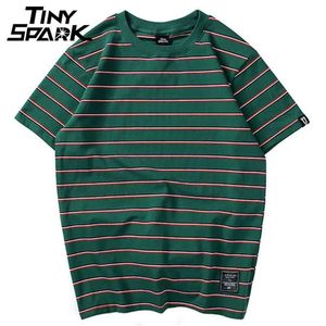 Harajuku Stripe Camiseta Homens Casual T-shirt de manga curta Verão Hip Hop Tshirt Streetwear Tops Casuais Tees Preto Branco Verde 210722