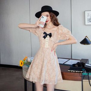 Summer French Floral Women Dress Retro Puff Sleeve O Neck Lace Mix A-line es Bohemian Casual Vacation Print 210529