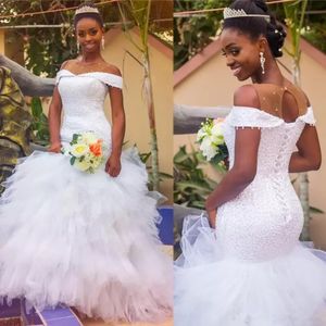 Vintage Sexig sjöjungfrubröllopsklänning Sheer Jewel Neck African Bride Bridal Gown Off Shoulder Vestido de Novia Robes de Mariée