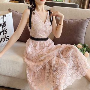 High-End V-neck Sleeveless Hollow Out Lace Dress Summer Runway Desinger Party Vestido Midi Feminino 210529