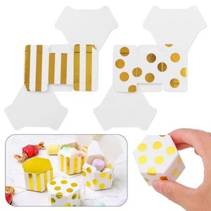 Regalo Wrap 10pcs Carino cartone animato mini per regali decorativi da sposa Regali di confezionamento del cioccolato Casella di confezionamento di caramelle esagono