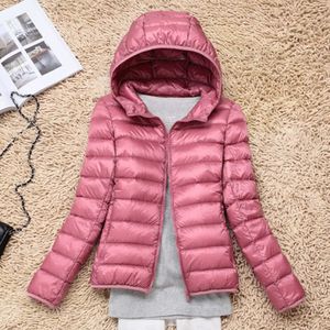 Kobiety Ultra Light Down Kurtka Z Kapturem 90% Winter Duck Kurtki Parka Zipper Płaszcze Plus Size XXXL Pink Black 210531