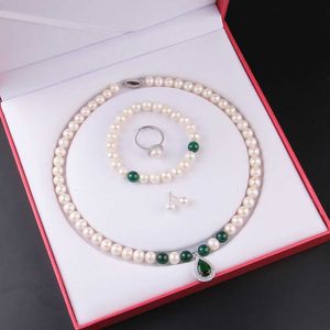 Qiyi achat en gros de Collier perlé Qiyi Collier de perles de perles d eau douce naturelle Agate Chalcédiy Zircon Micro Collier incrusté Mère Cadeau pour la mère