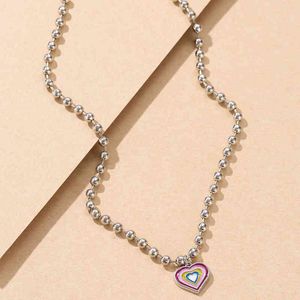 Novo colar de pingente de coração de pêssego colorido na moda para mulheres estéticas cor prata metal grânulos longos colar de cadeia colar jóias G1206