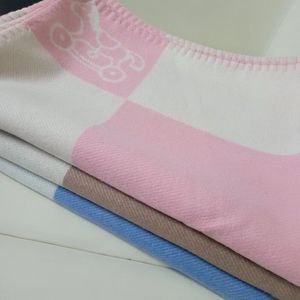 Luxury Designer Signage Blanket Children's Baby Cashmere Blankets Classic Pony Mönster Dubbelsidig Jacquard Högkvalitativ Mjukt och bekvämt Tyg 2022