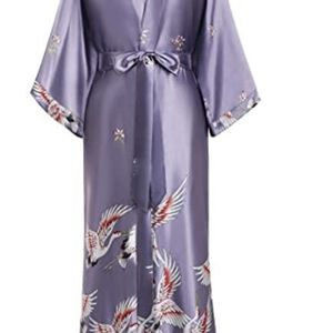Satin Sleepwear Women Brides Wedding Robe Sleepwear Silky Nightgown Casual Bathrock Animal Rayon Long Nightgown Kimono Bathrock 210901